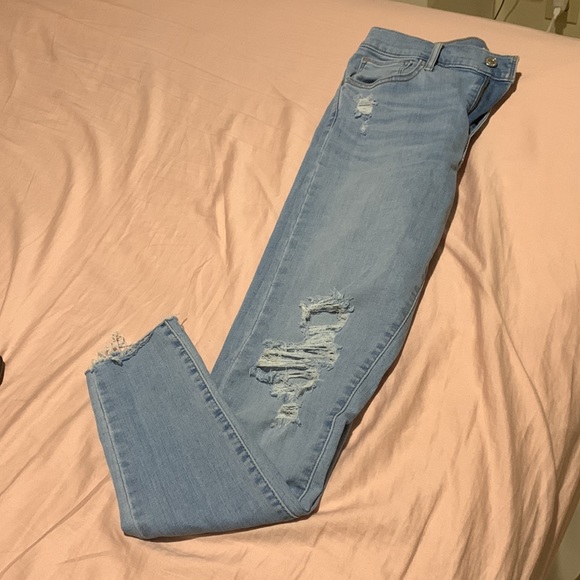 Levi’s distressed jeans - Picture 2 of 4